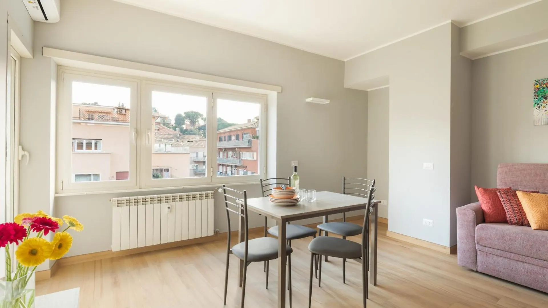 Apartment Laura Home Rome Italy
